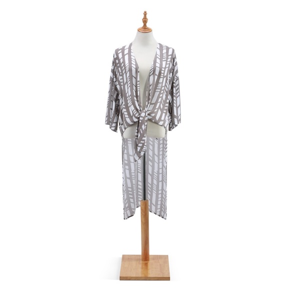 NWT Demdaco Tie Front Duster in Taupe & White OS - Picture 2 of 12